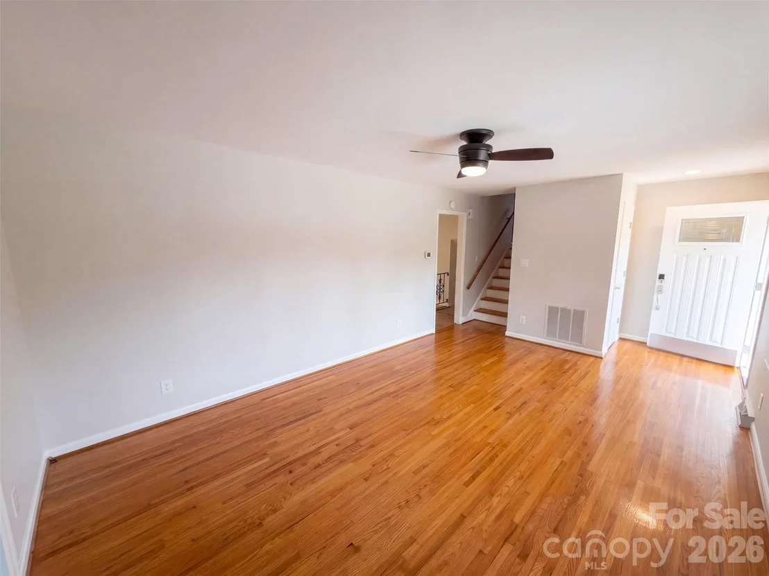 Photo of 1030 Mclaughlin Drive