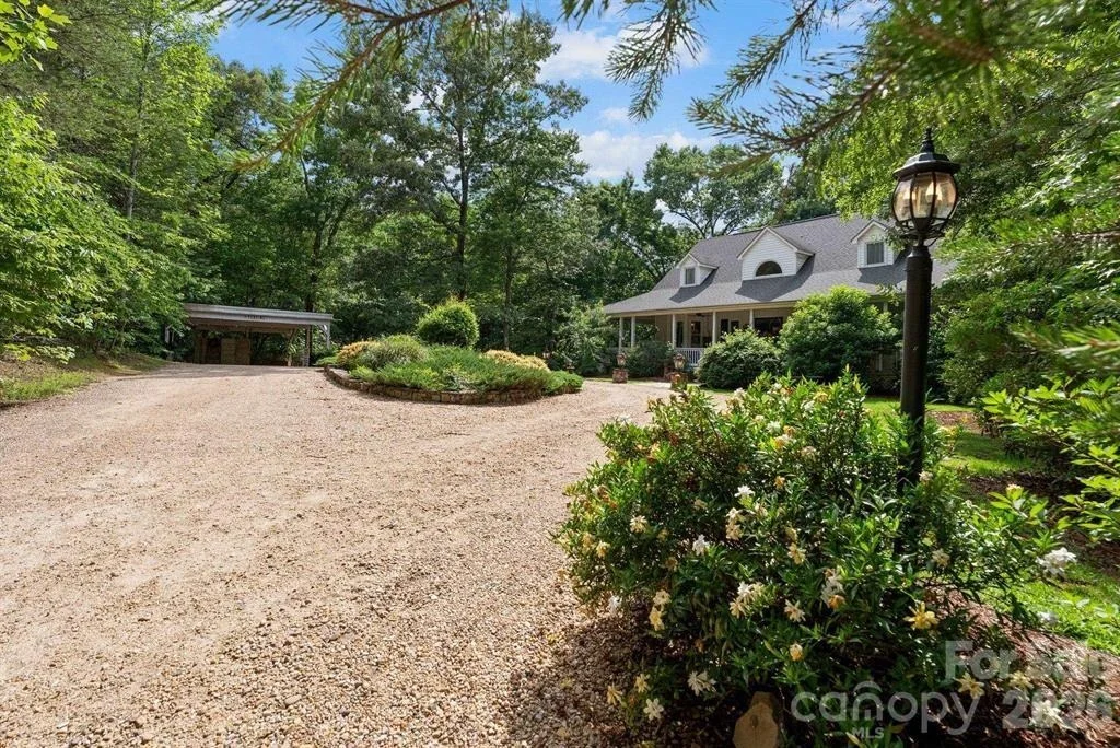 Photo of 175 Green Hills Road