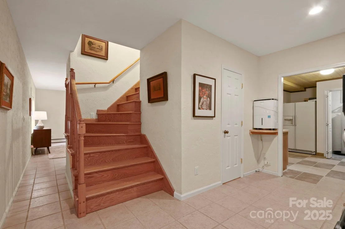 Photo of 127 Boulder Lane