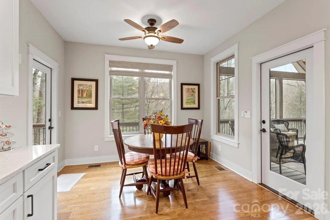 Photo of 719 Overlook Drive