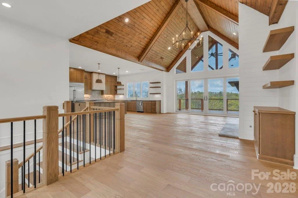 Photo of 380 Greystone Drive