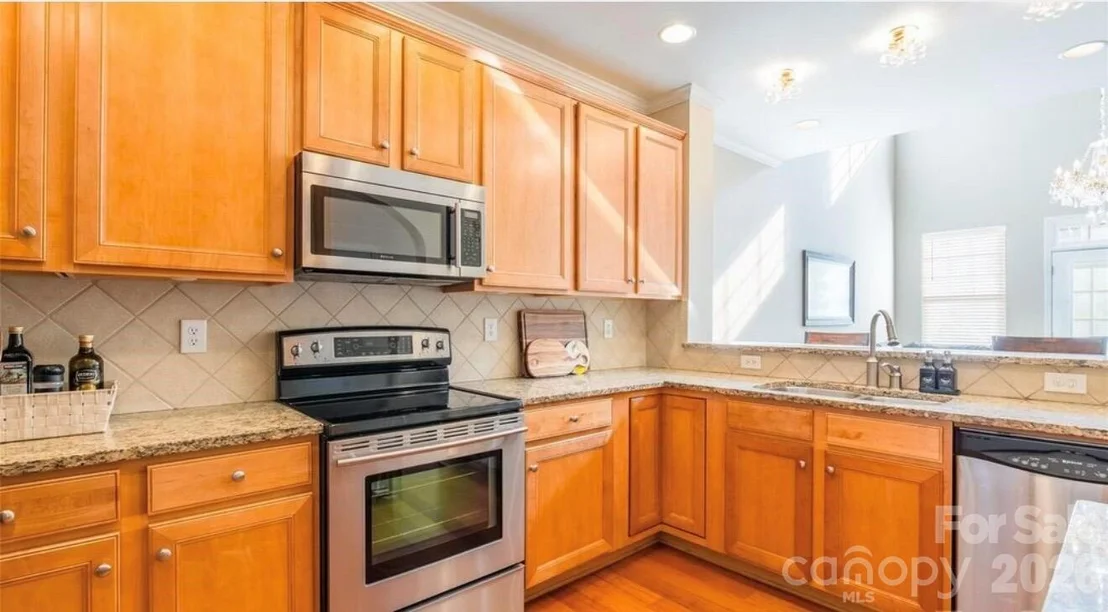 Photo of 555 Pine Links Drive