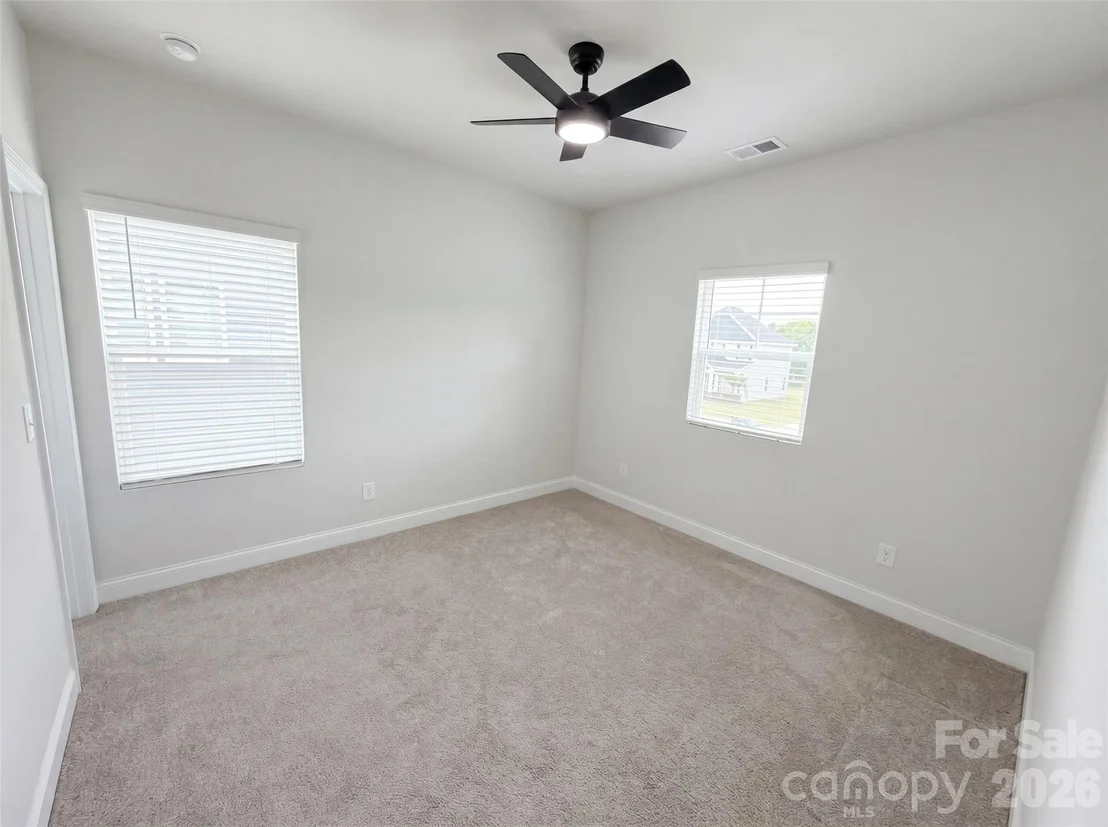 Photo of 1217 Black Walnut Street