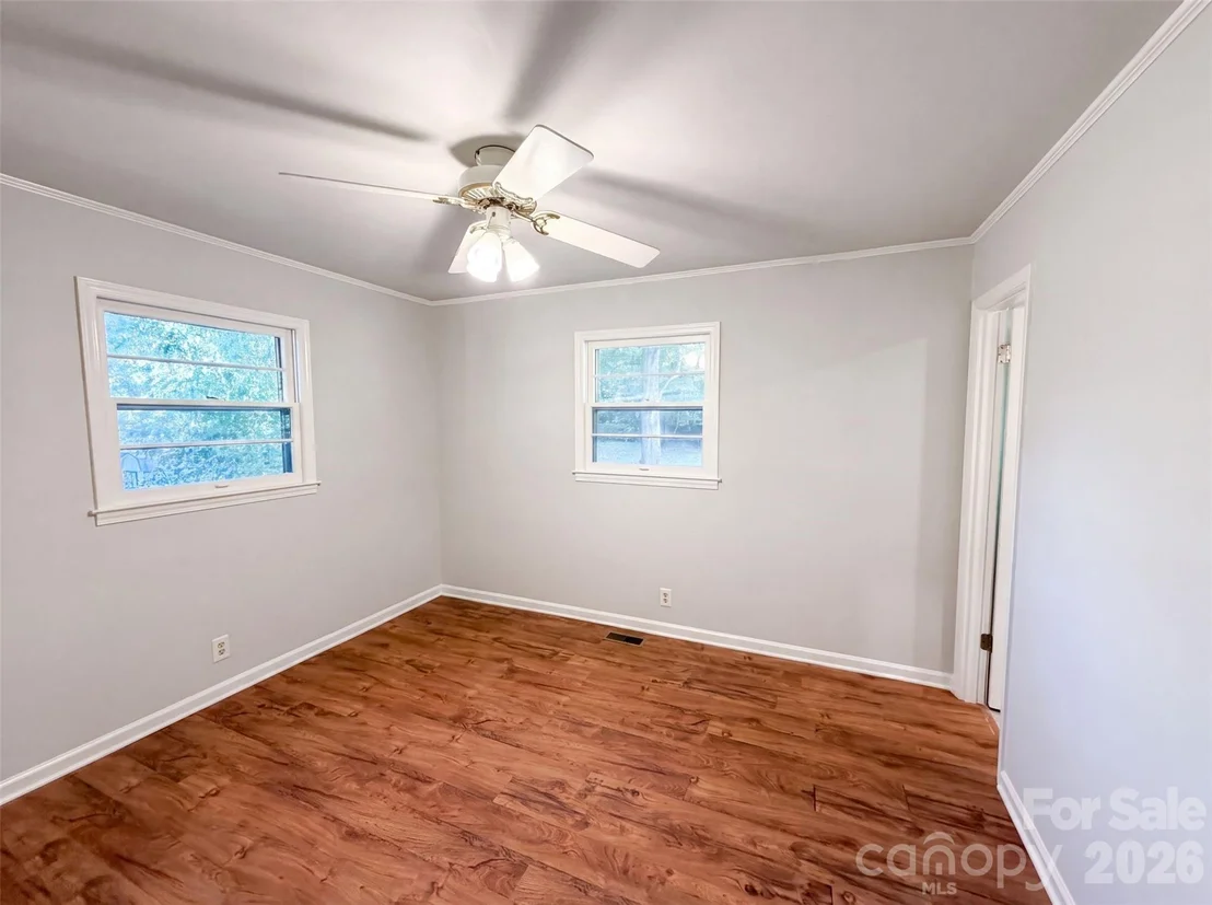 Photo of 120 Riley Road