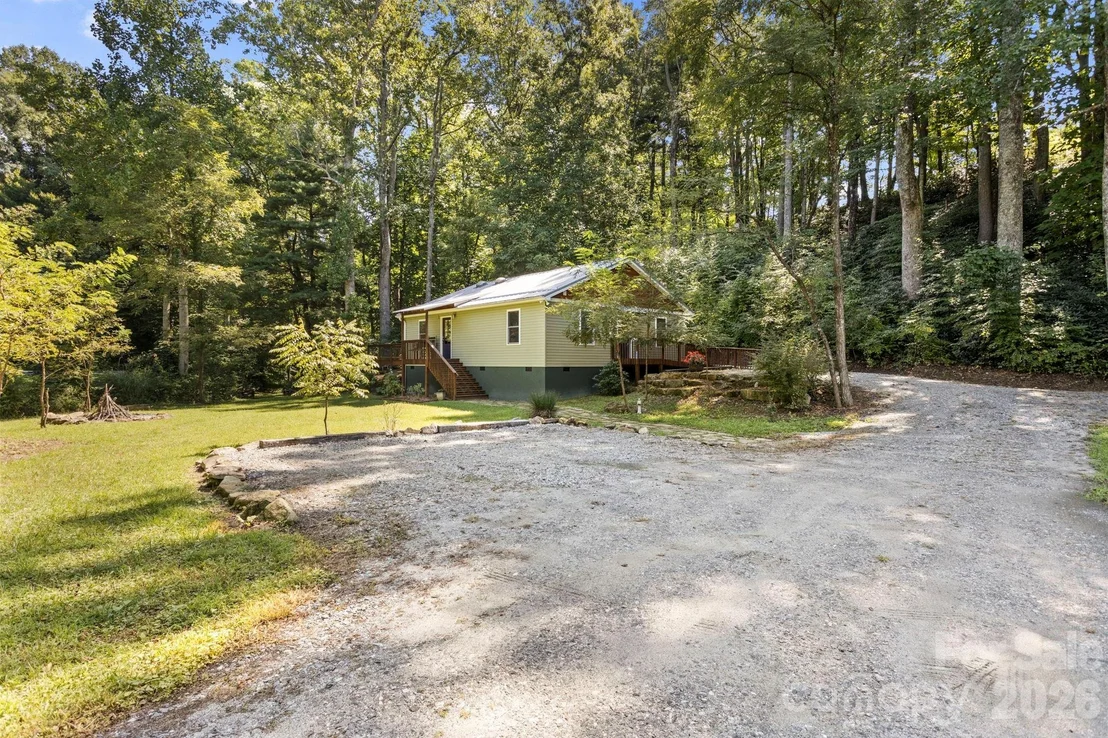 Photo of 400 Laurel Drive
