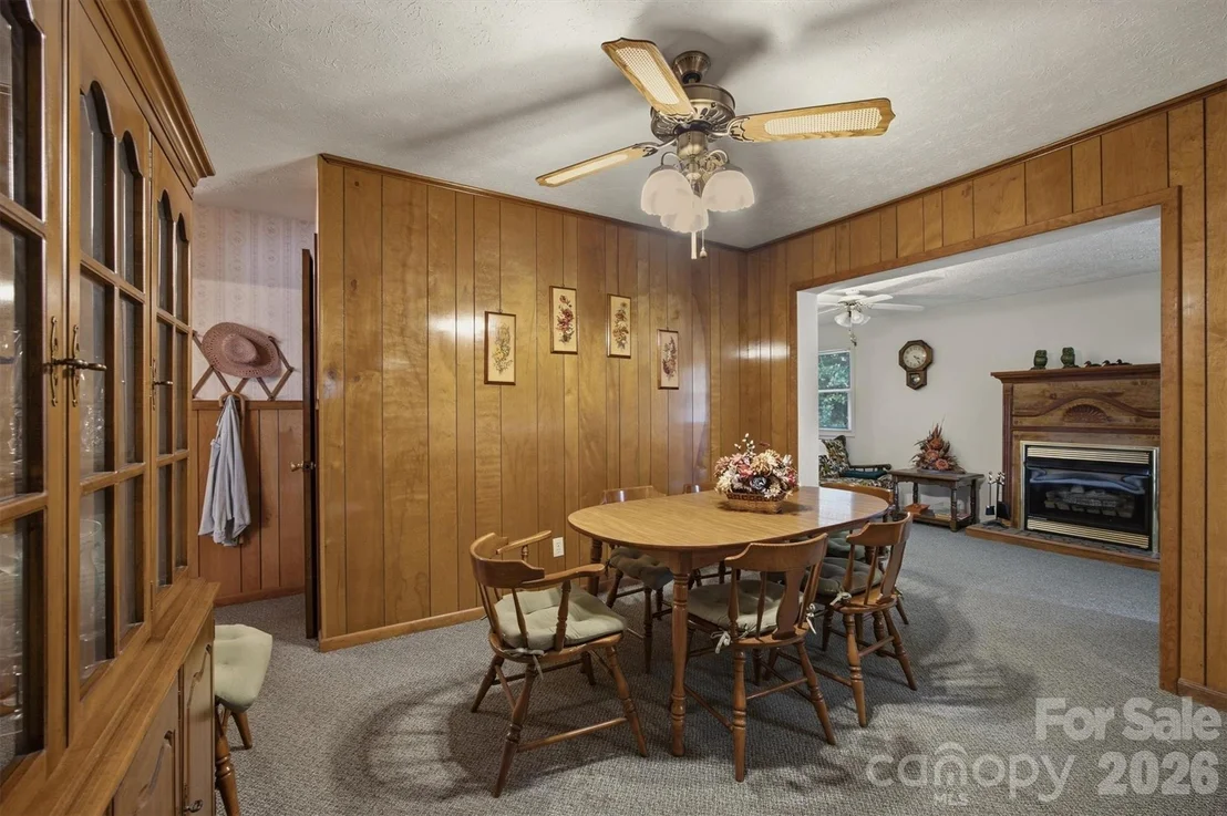 Photo of 2711 Fairway Acres Circle