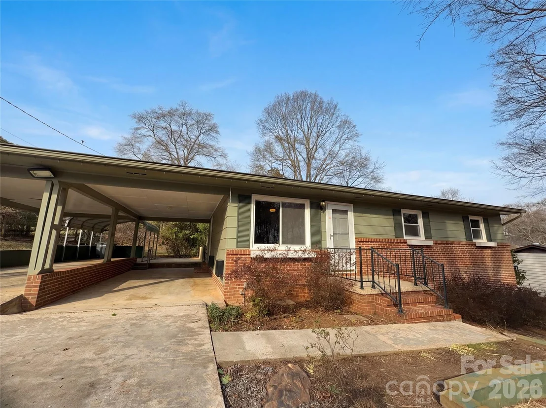 Photo of 310 Mitchell Street