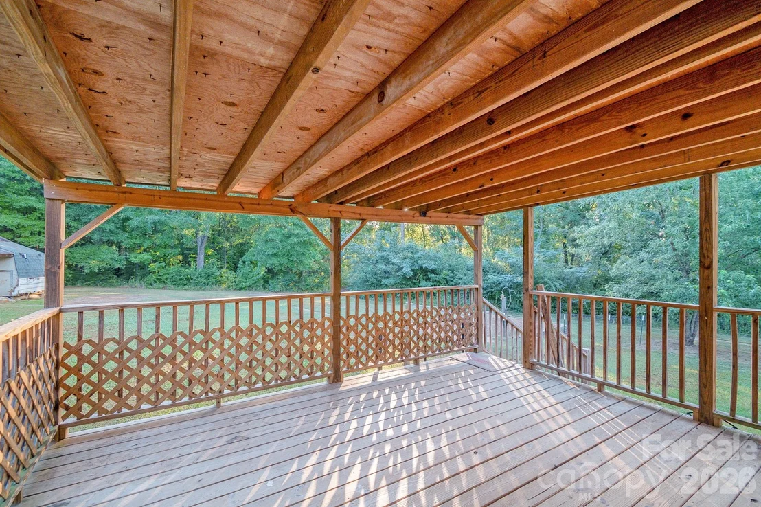 Photo of 185 Coot Sistare Road