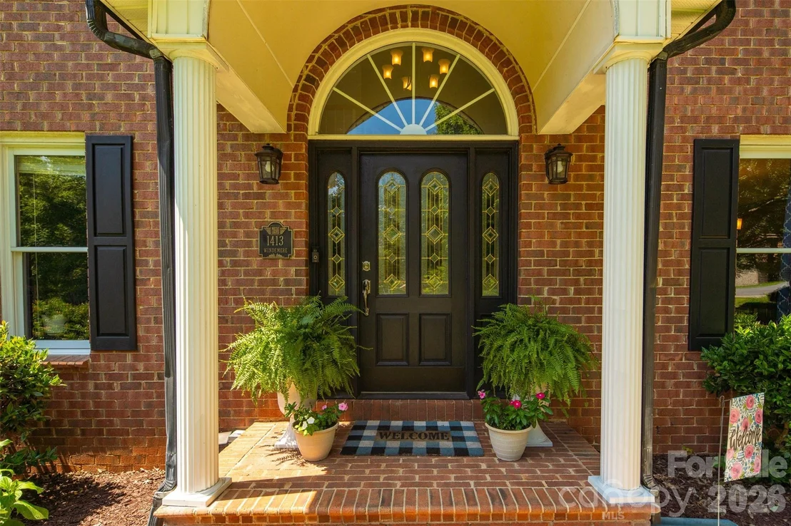 Photo of 1413 Windemere Lane
