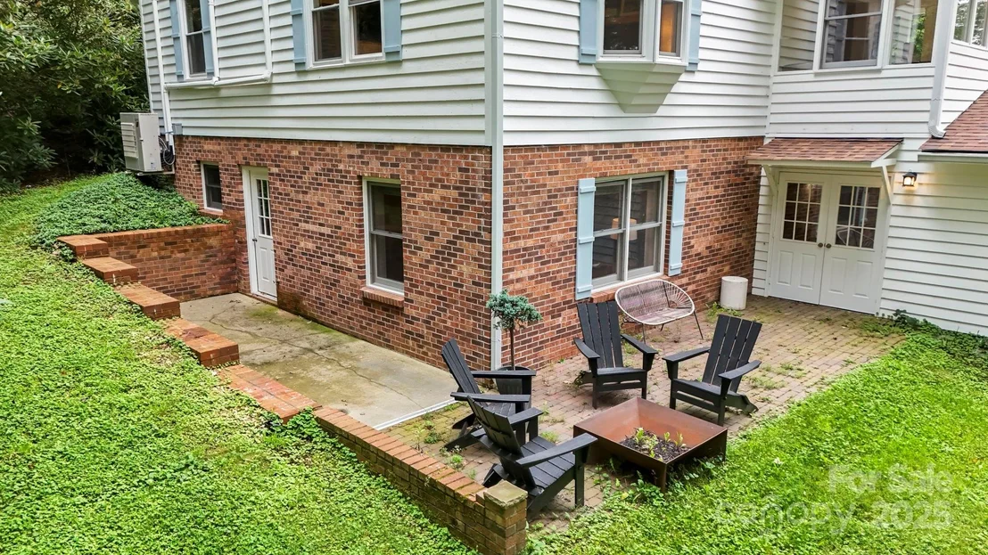 Photo of 127 Boulder Lane
