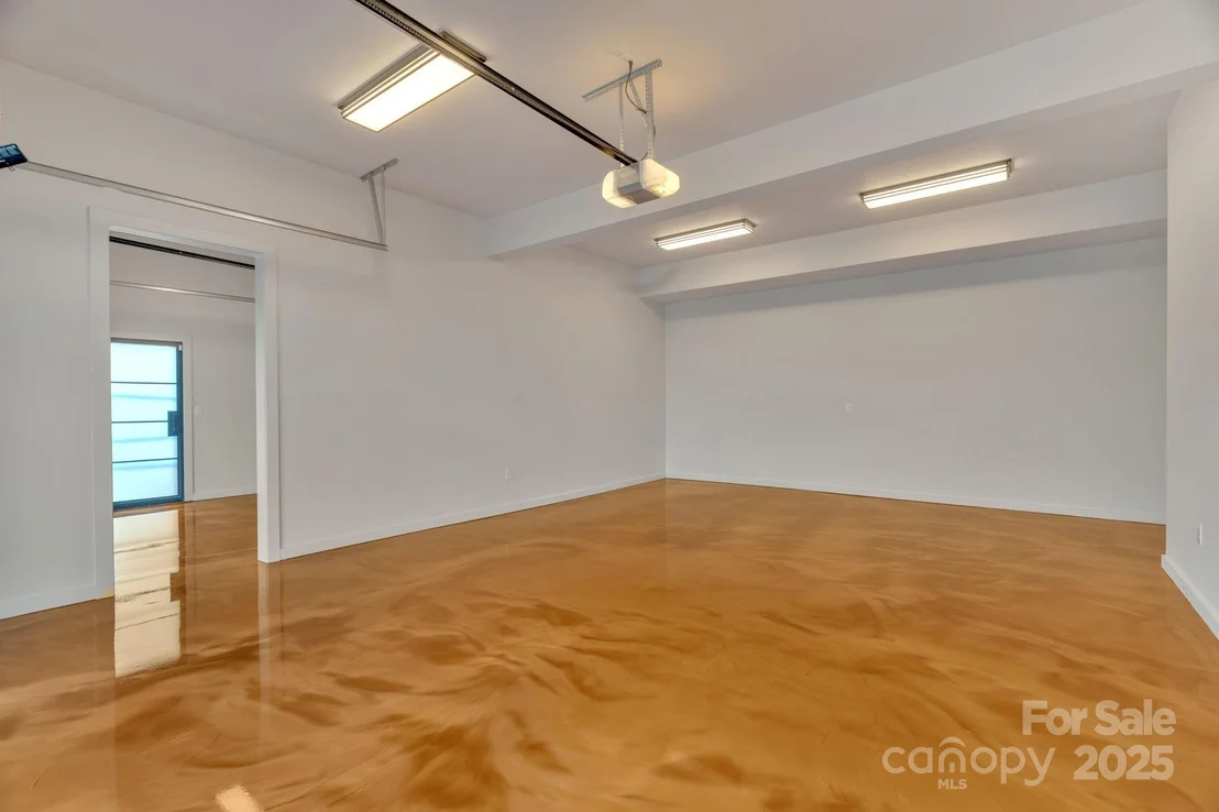 Photo of 294 Silver Eagle Trail