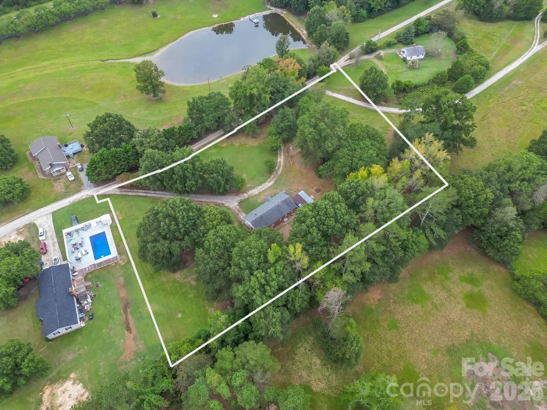 Photo of 1726 Denton Hill Road