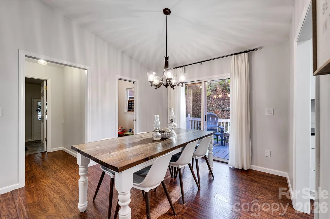 Photo of 115 Indian Trail