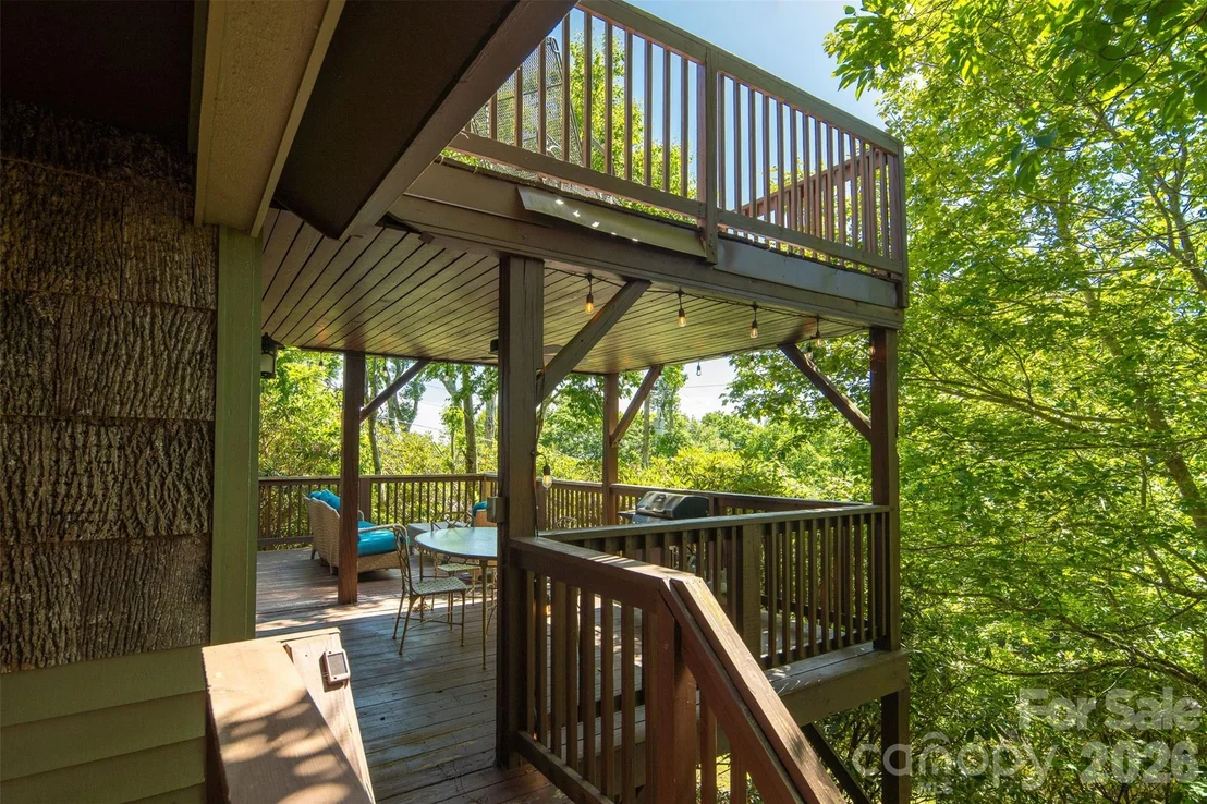 Photo of 324 Celestial Drive