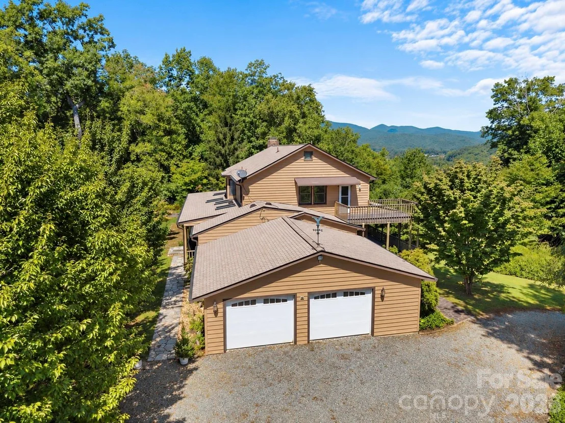 Photo of 220 Wingfield Way