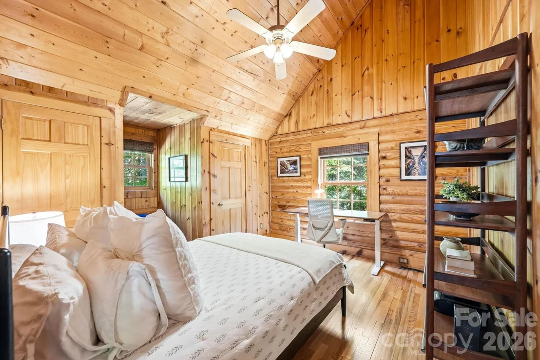 Photo of 16 Shadow Brook Drive