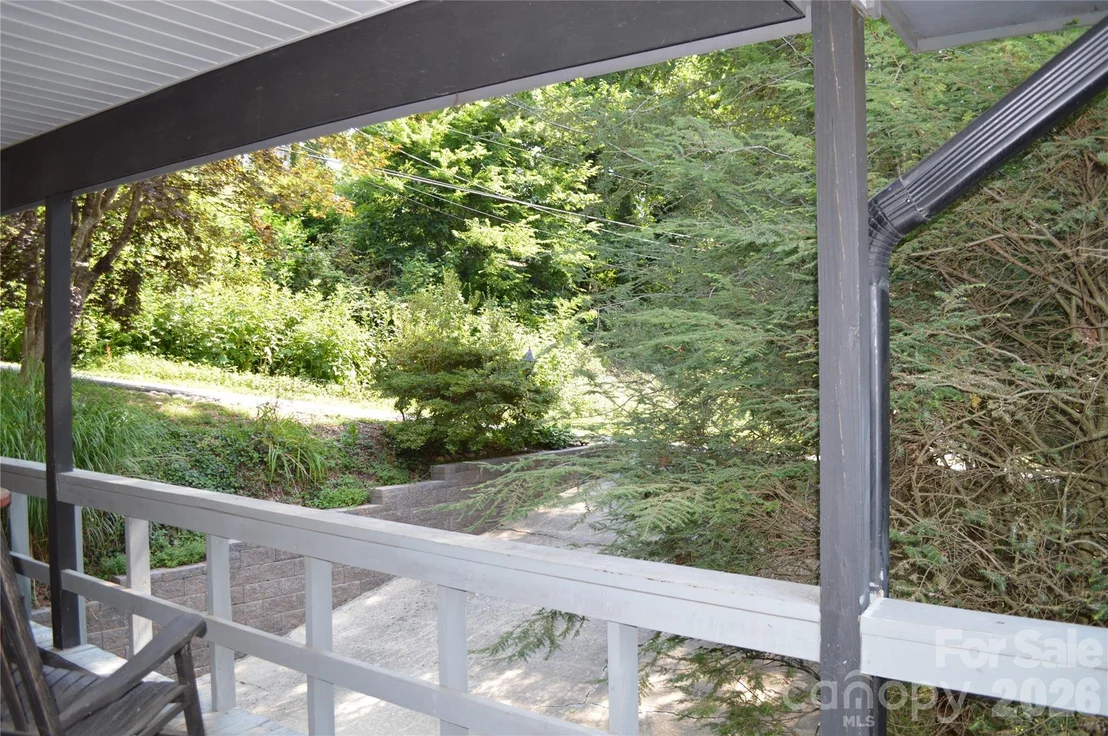 Photo of 184 Laurel Road