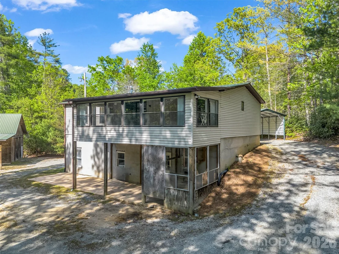 Photo of 203 Rogat Road
