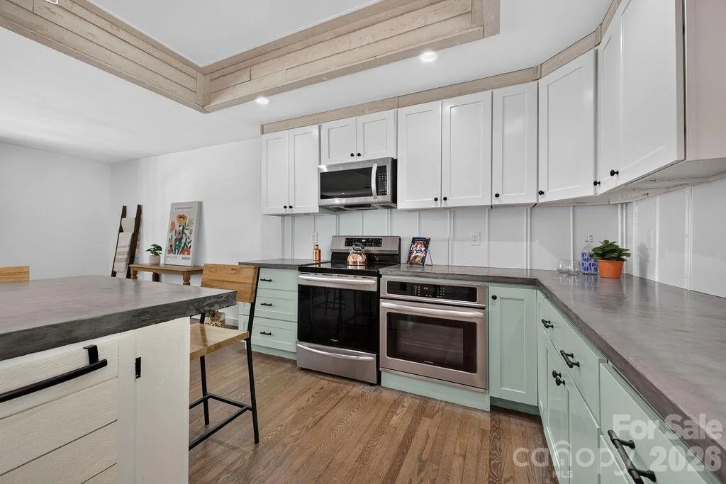 Photo of 23 Clearbrook Road