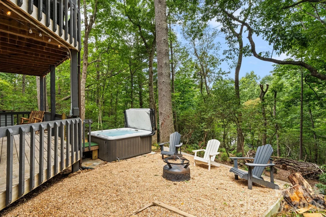 Photo of 383 Bear Ridge Trail