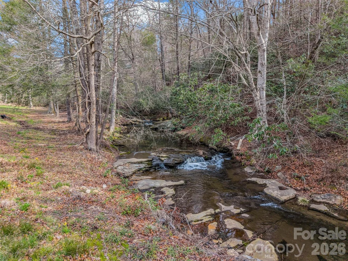 Photo of 565 Chestertown Drive