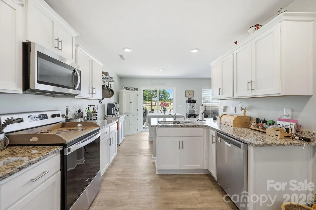 Photo of 1276 Hickory Point Drive