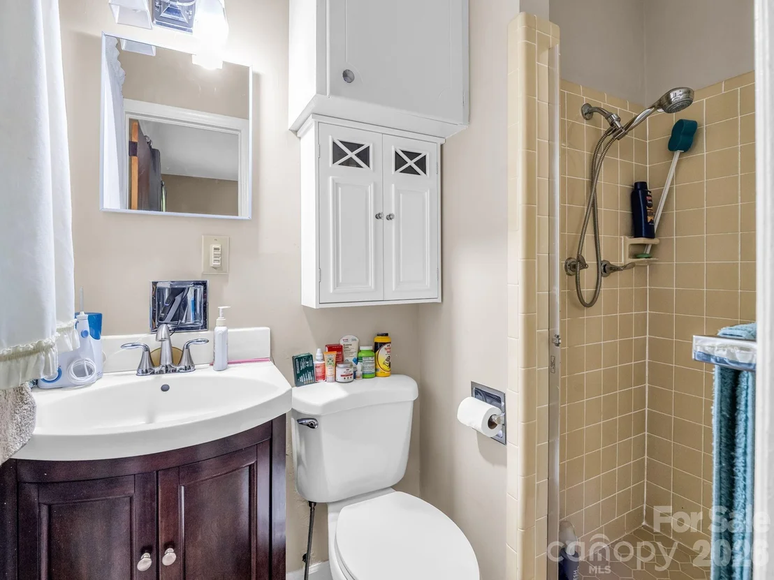 Photo of 120 Warrior Drive