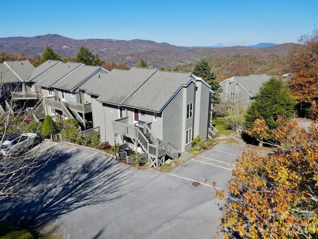Photo of Unit D12 at 367 Skyleaf Drive