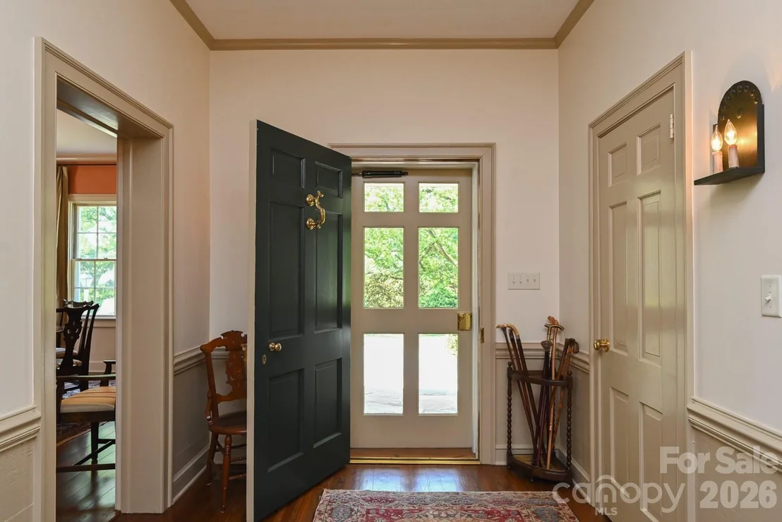 Photo of 835 Jackson Grove Road