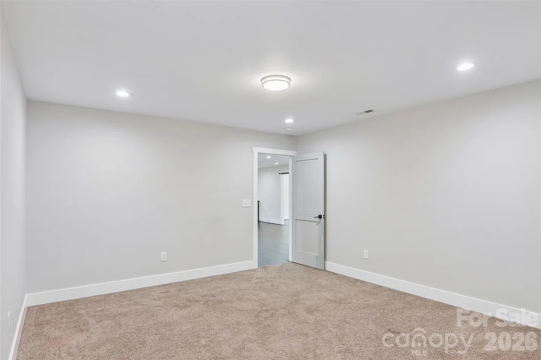 Photo of 157 Allen Drive