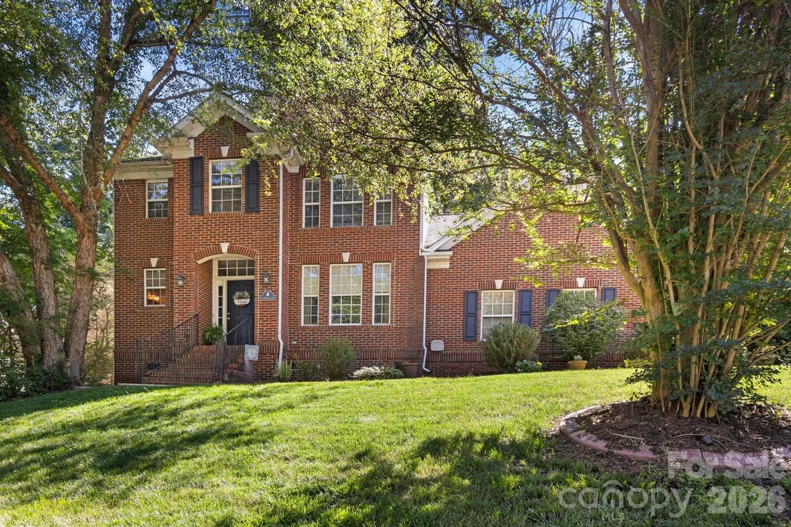 Photo of 324 Brixham Place