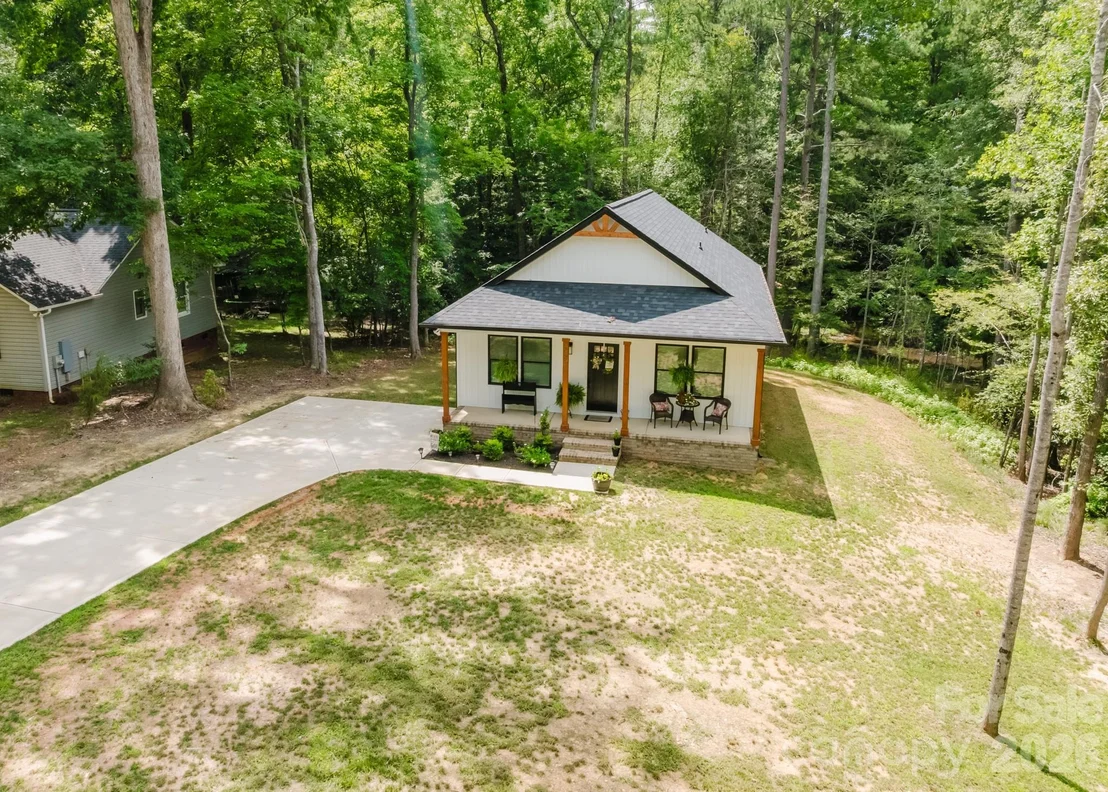 Photo of 231 Wagon Road