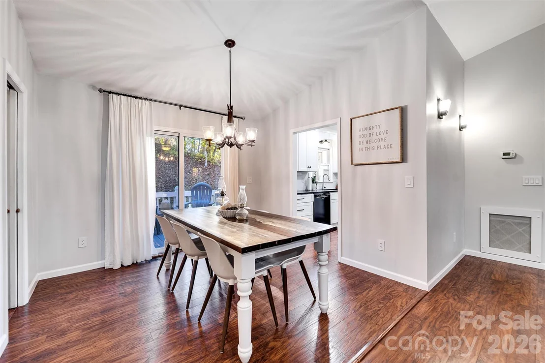 Photo of 115 Indian Trail