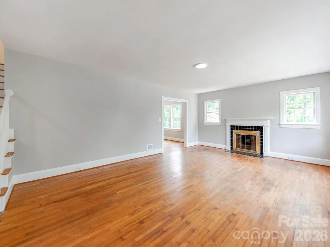Photo of 113 Falls Street