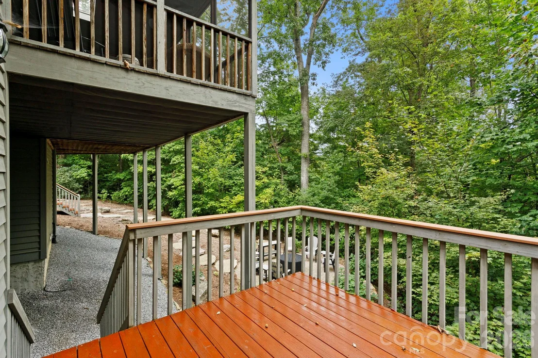 Photo of 324 Kenmure Drive