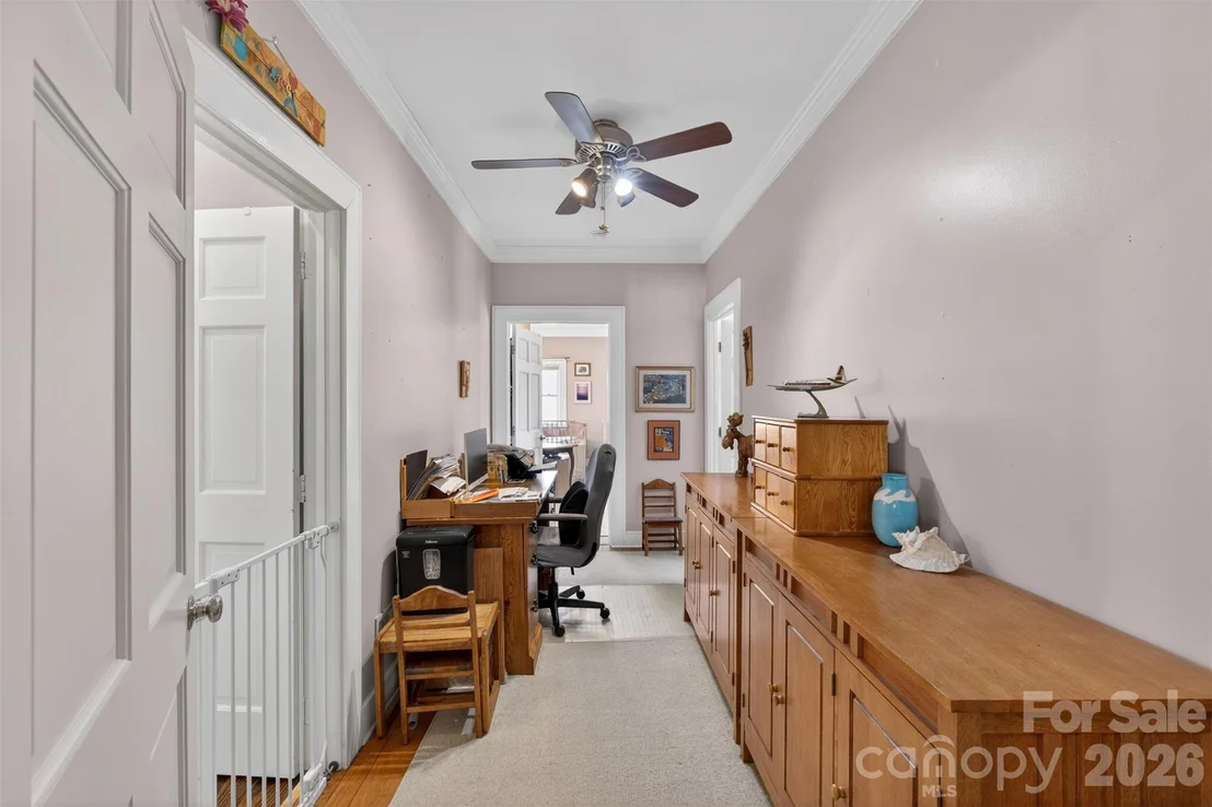 Photo of 341 Ridings Road