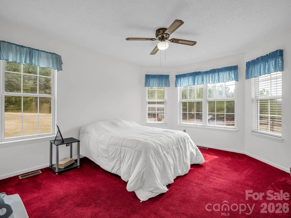 Photo of 308 Frog Hollow Road