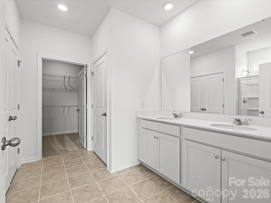 Photo of 5066 Puddle Pond Road