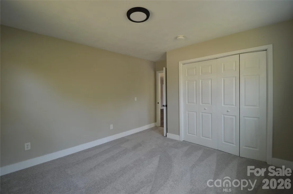 Photo of 191 Flat Rock Hill Road