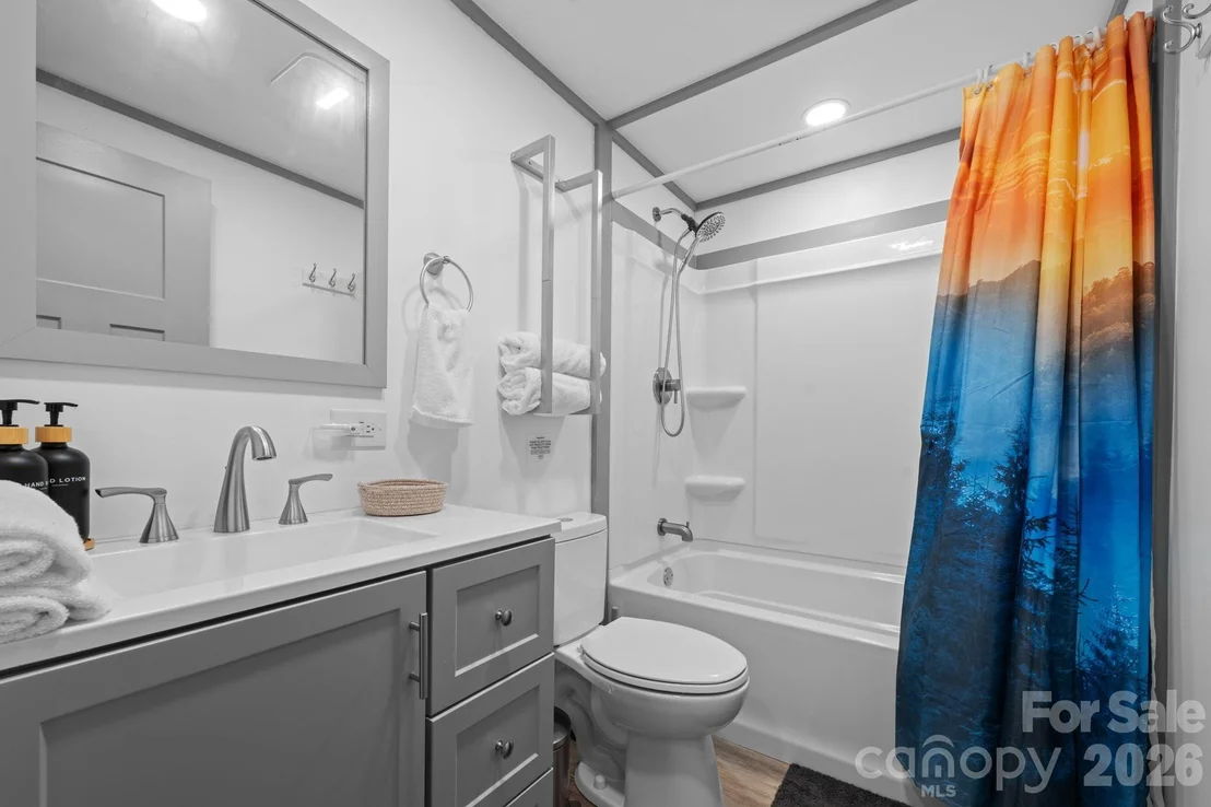 Photo of 1426 Rainbow Trail