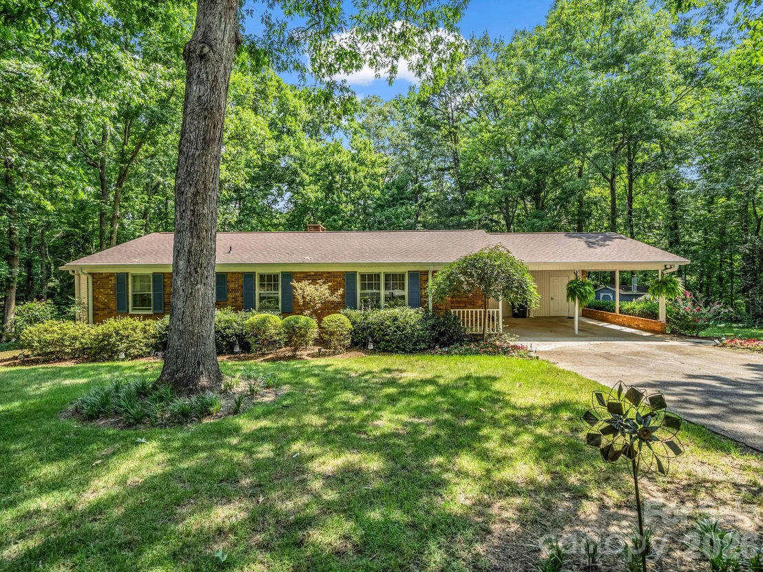 Photo of 104 Dill Circle