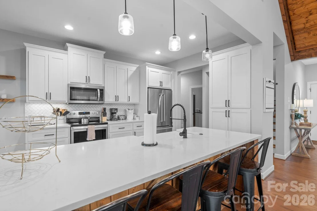 Photo of 94 Silver Fox Ridge