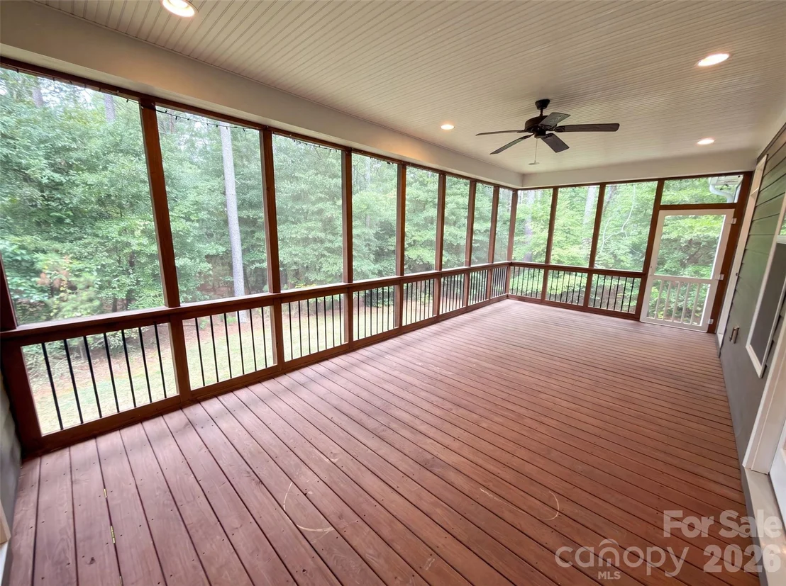 Photo of 4193 Persimmon Road