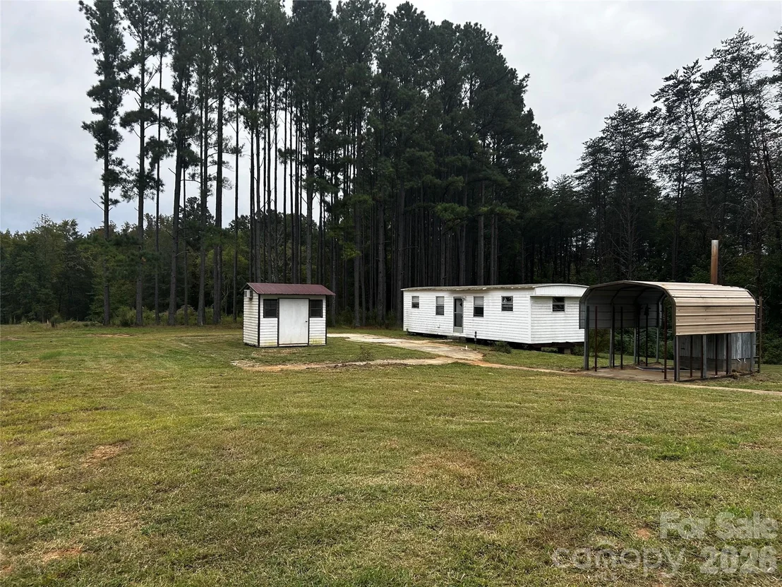 Photo of 581 Sutton Spring Road