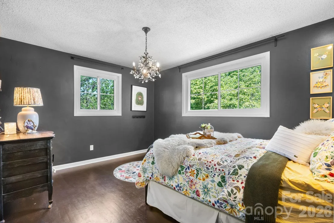 Photo of 1314 Shirebourn Drive