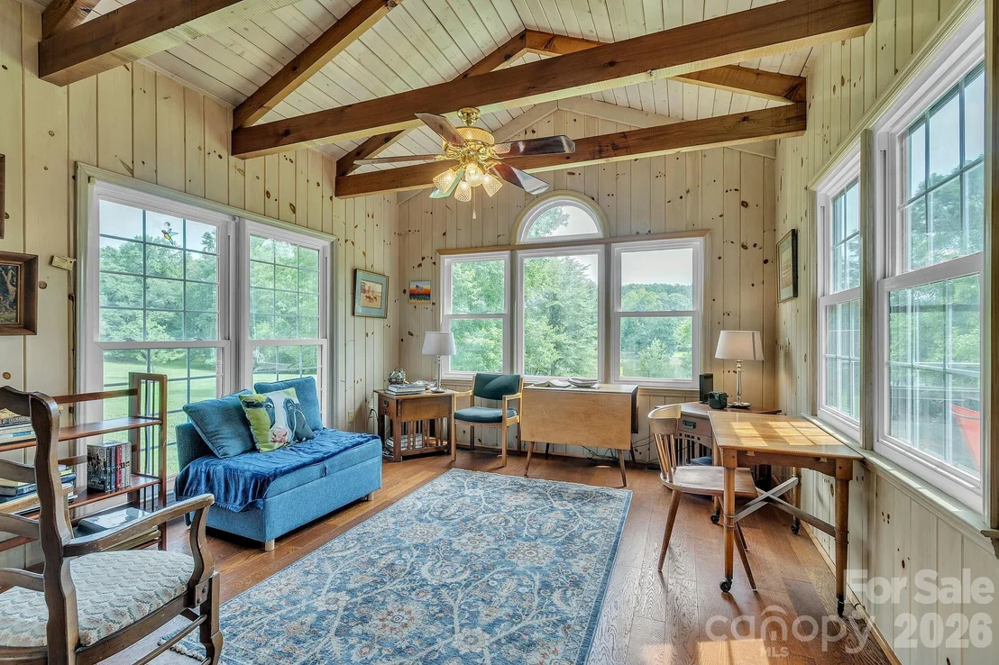 Photo of 412 Smith Road