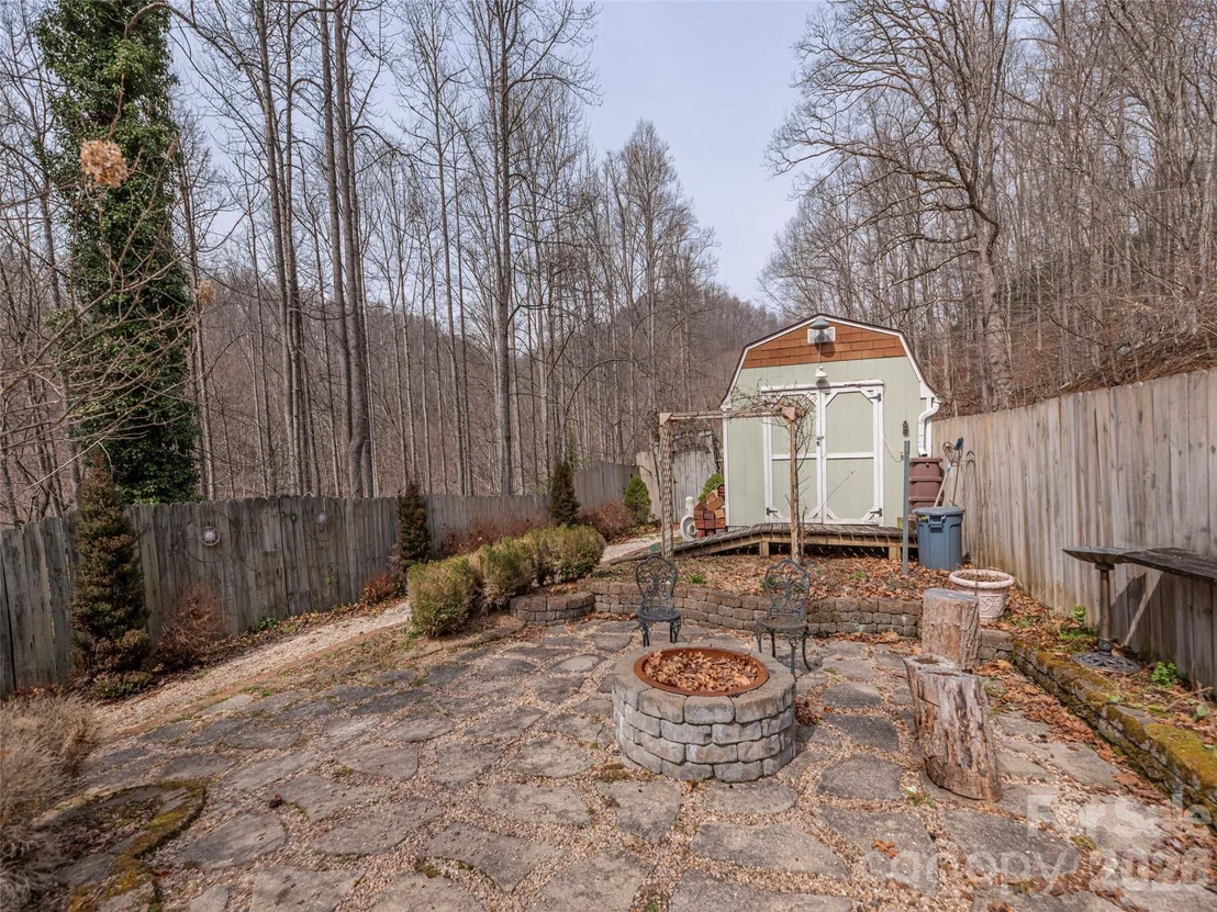 Photo of 897 Dark Ridge Road