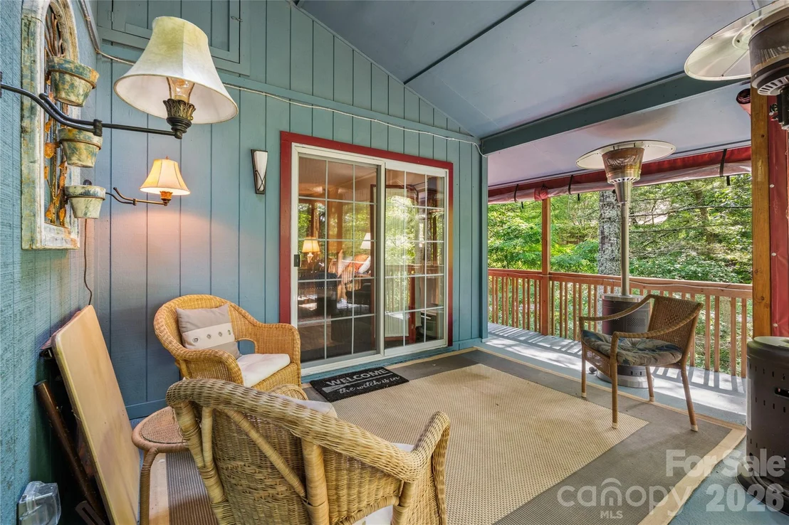 Photo of 180 Longview Road