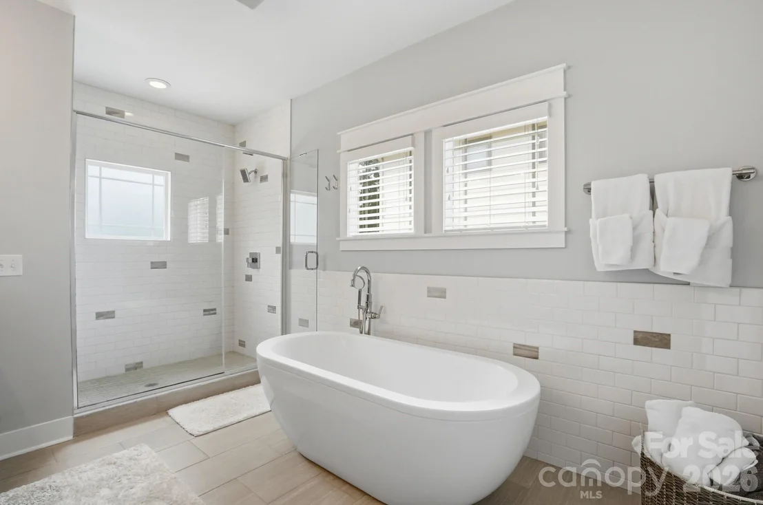 Photo of 2501 Marshall Place