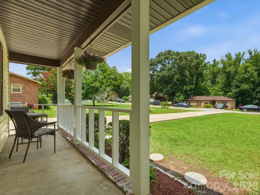 Photo of 1517 Chandler Place